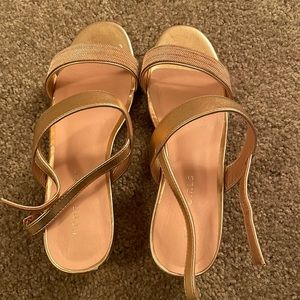 BCBG girls sandals in rose gold!
